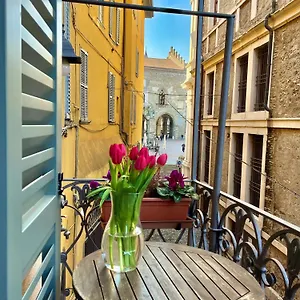 Piazza Vecchia Apartament