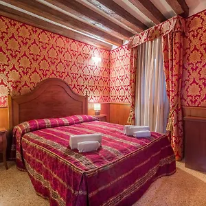 Home Venice Apartments - Piazzale Roma Apartamento